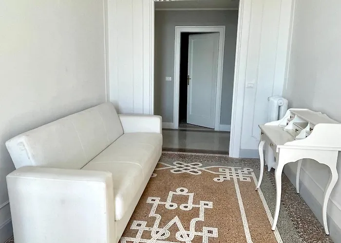 Апартаменты The B Collection - San Marco Riva Schiavoni
