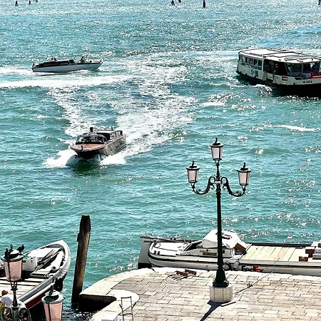 The B Collection - San Marco Riva Schiavoni Apartamento *