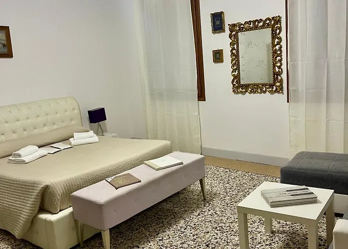 The B Collection - San Marco Riva Schiavoni Venise