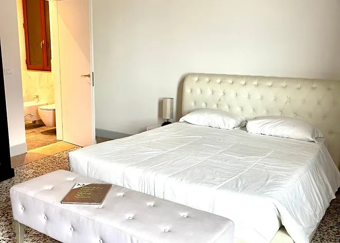 The B Collection - San Marco Riva Schiavoni Venise