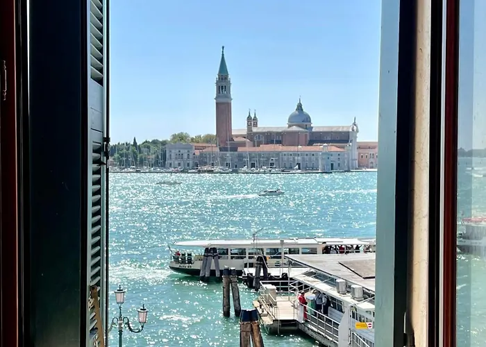 The B Collection - San Marco Riva Schiavoni